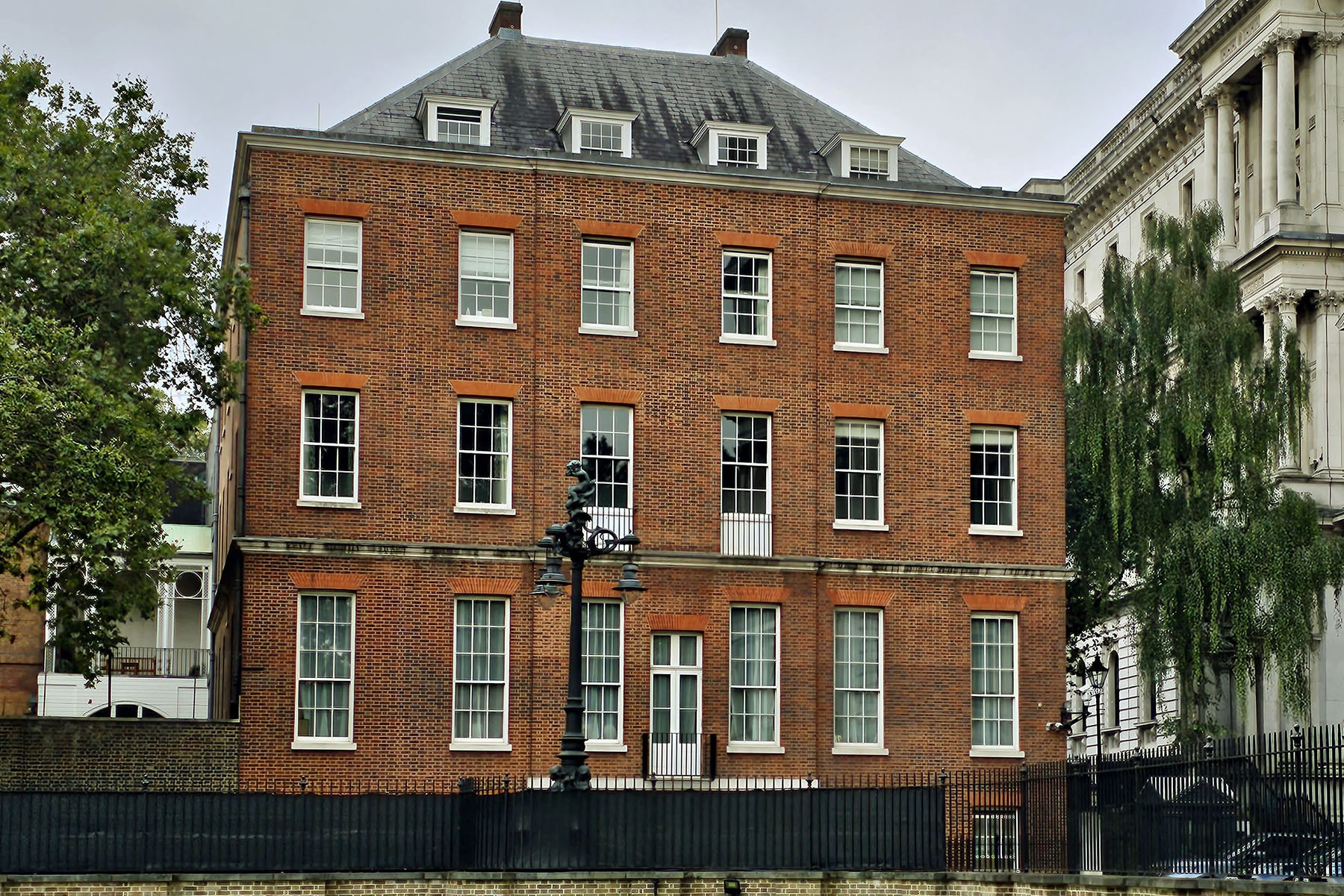 10 Downing Street